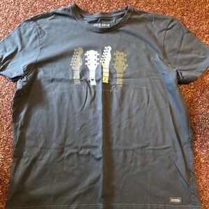 Life Is Good Men's Charcoal Guitar Graphic Tee